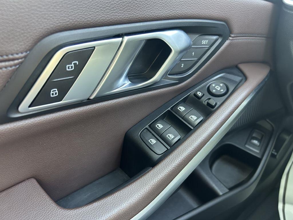 BMW 3 Series 330i xDrive Sedan North America 2019