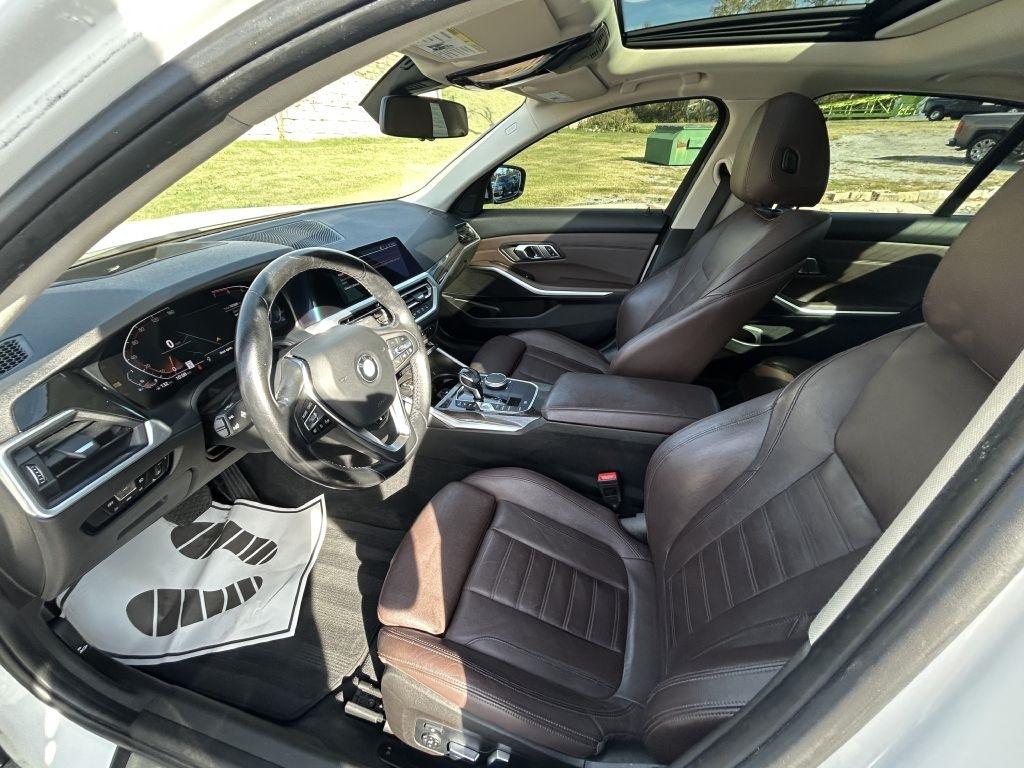 BMW 3 Series 330i xDrive Sedan North America 2019