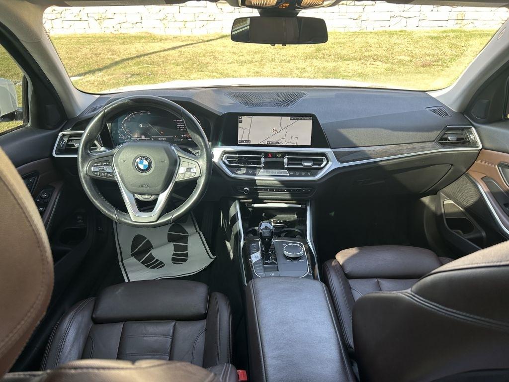 BMW 3 Series 330i xDrive Sedan North America 2019