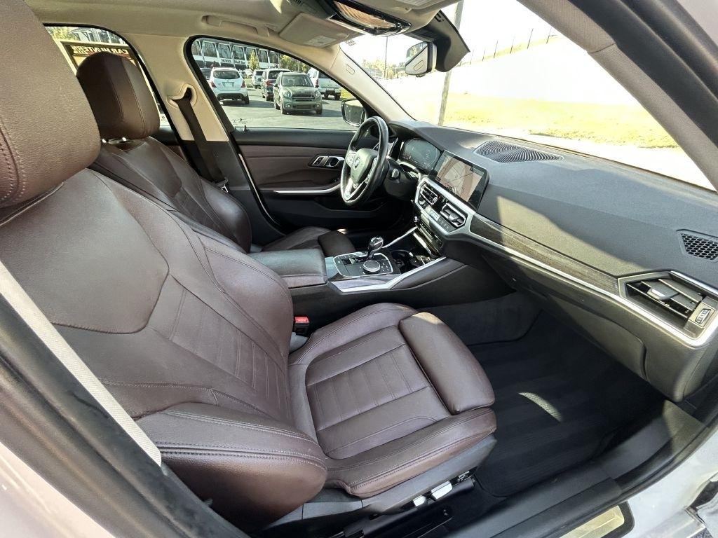 BMW 3 Series 330i xDrive Sedan North America 2019