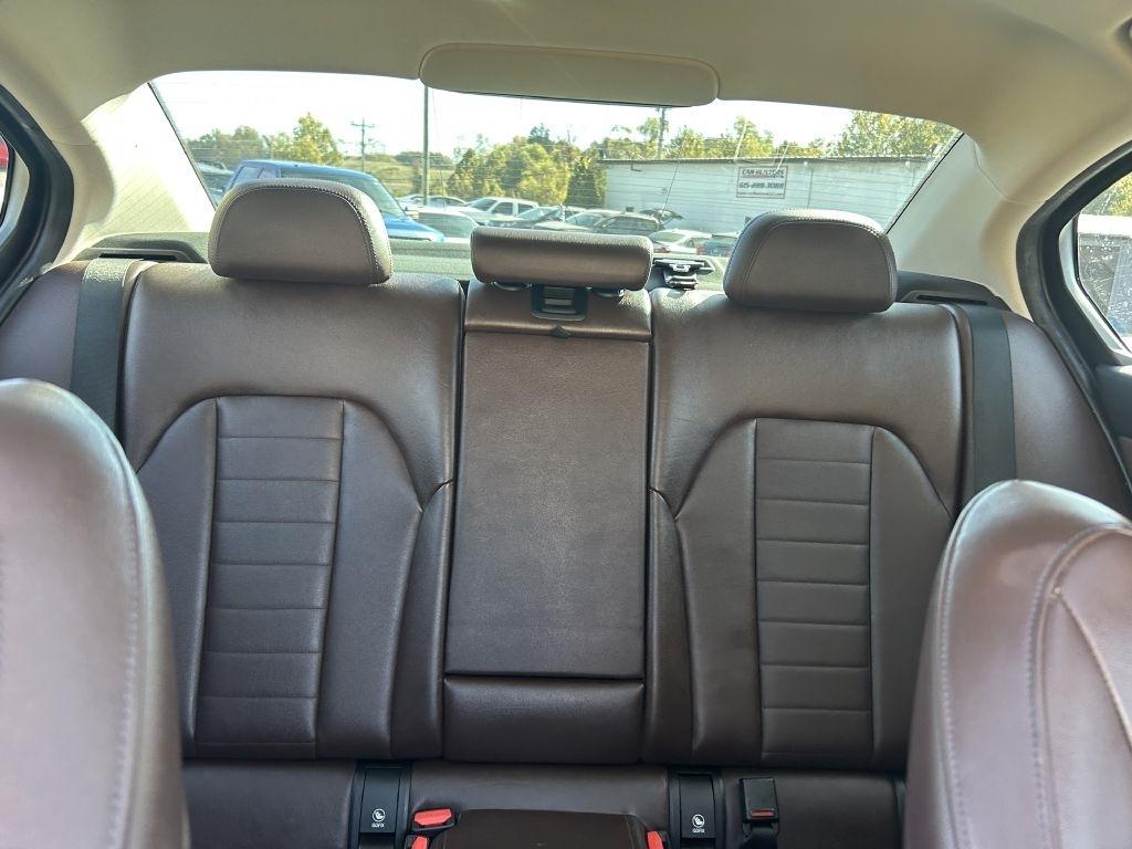 BMW 3 Series 330i xDrive Sedan North America 2019