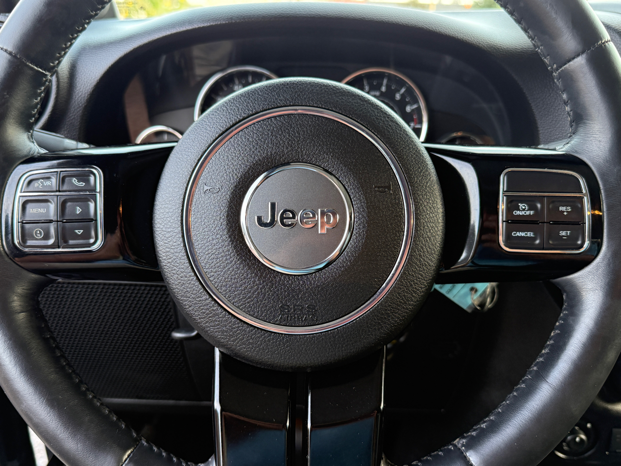 Jeep Wrangler Sahara 4WD 2014 Jeep Wrangler Sahara 4WD 2014