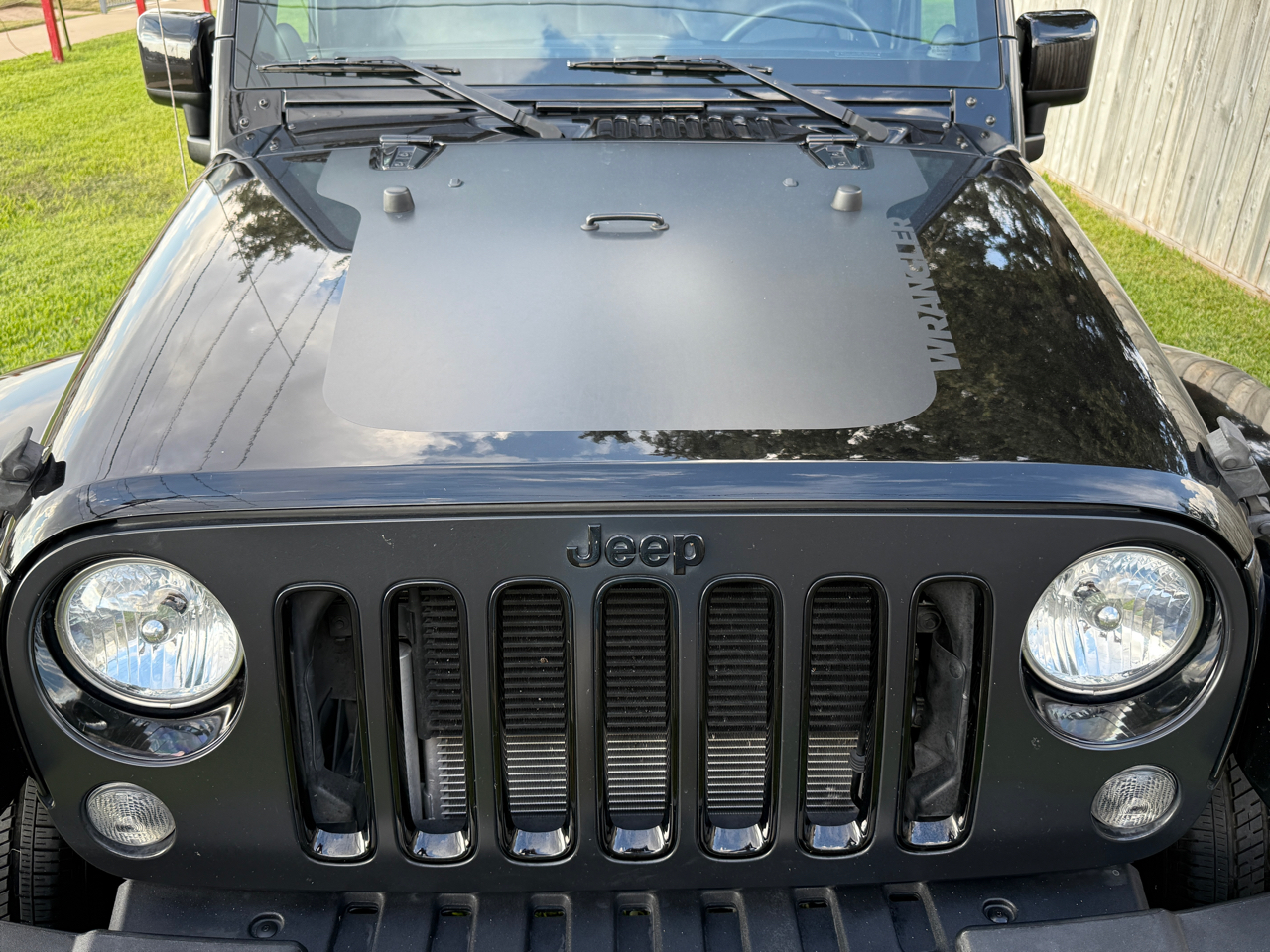 Jeep Wrangler Sahara 4WD 2014 Jeep Wrangler Sahara 4WD 2014
