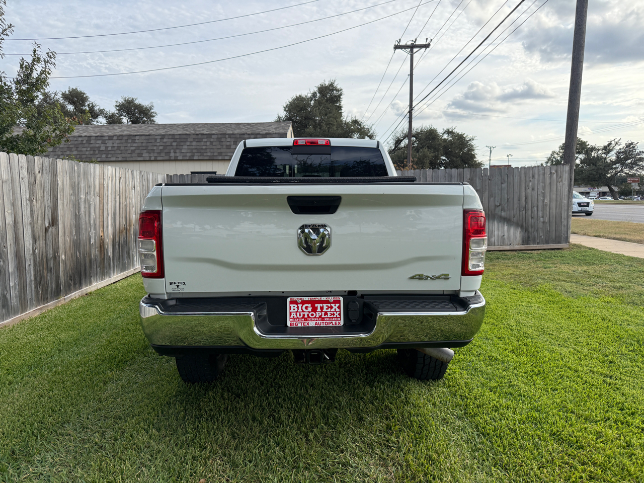 RAM 2500 Tradesman Crew Cab SWB 4WD 2019 RAM 2500 Tradesman Crew Cab SWB 4WD 2019