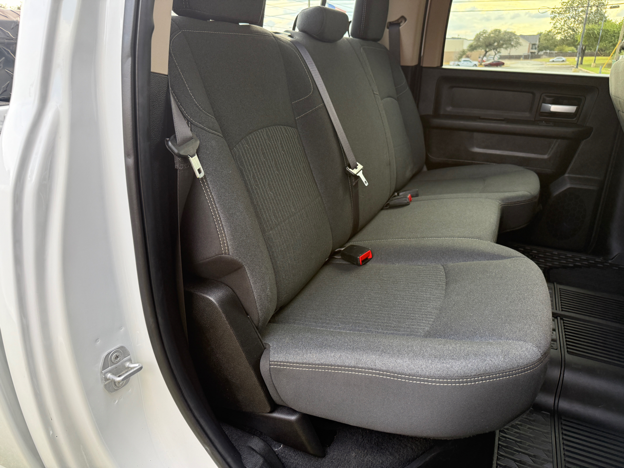 RAM 2500 Tradesman Crew Cab SWB 4WD 2019 RAM 2500 Tradesman Crew Cab SWB 4WD 2019