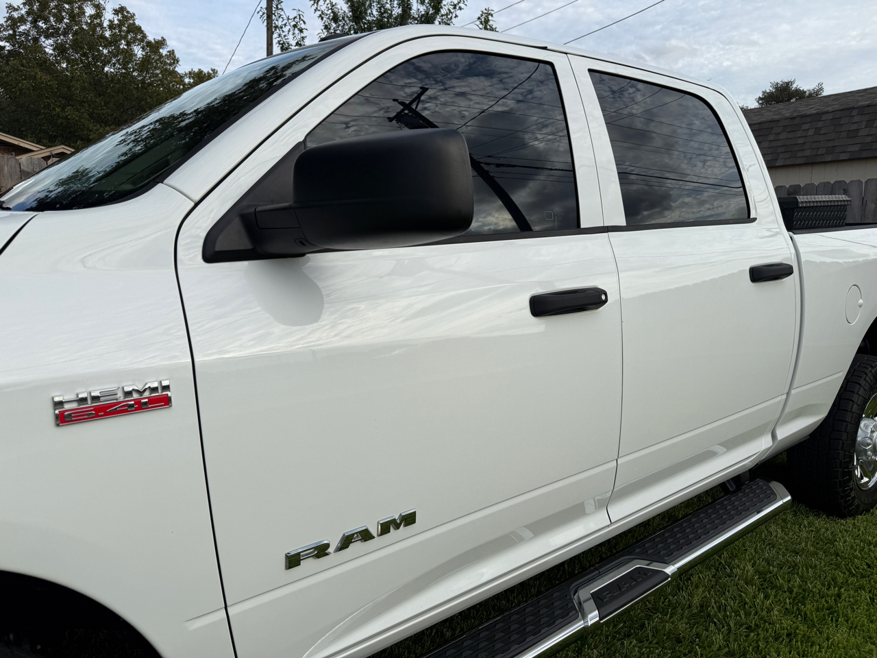 RAM 2500 Tradesman Crew Cab SWB 4WD 2019 RAM 2500 Tradesman Crew Cab SWB 4WD 2019