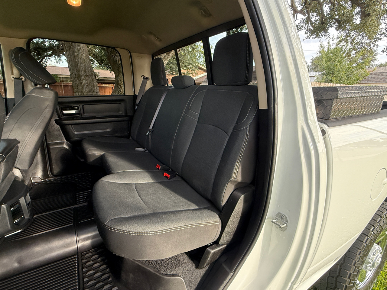 RAM 2500 Tradesman Crew Cab SWB 4WD 2019 RAM 2500 Tradesman Crew Cab SWB 4WD 2019