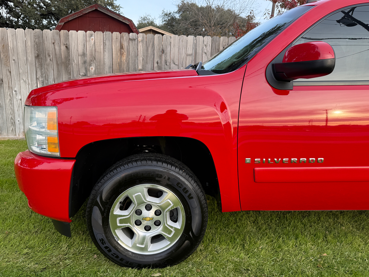Chevrolet Silverado 1500 LTZ Crew Cab 2WD 2008