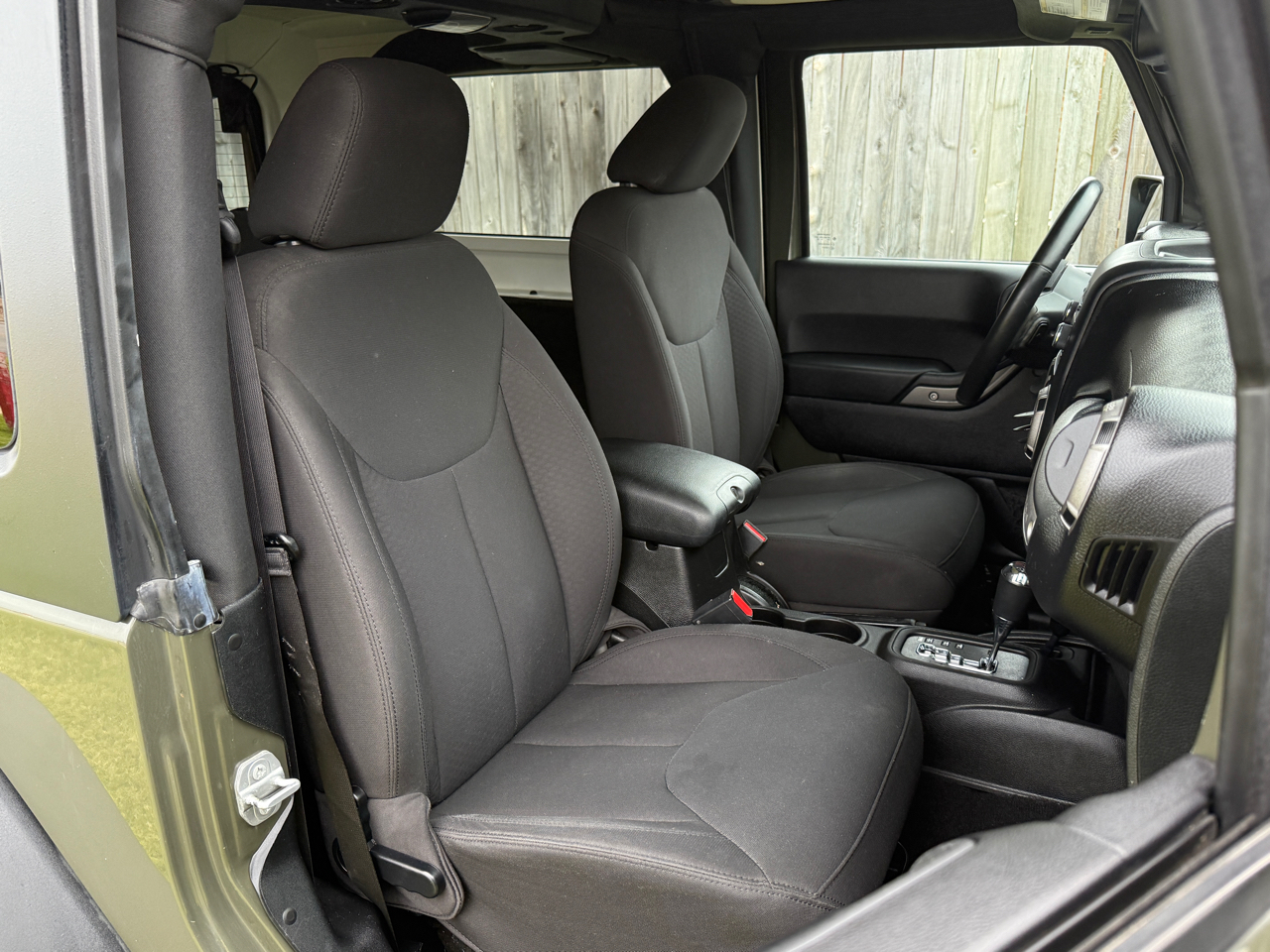 Jeep Wrangler Sport 4WD 2015