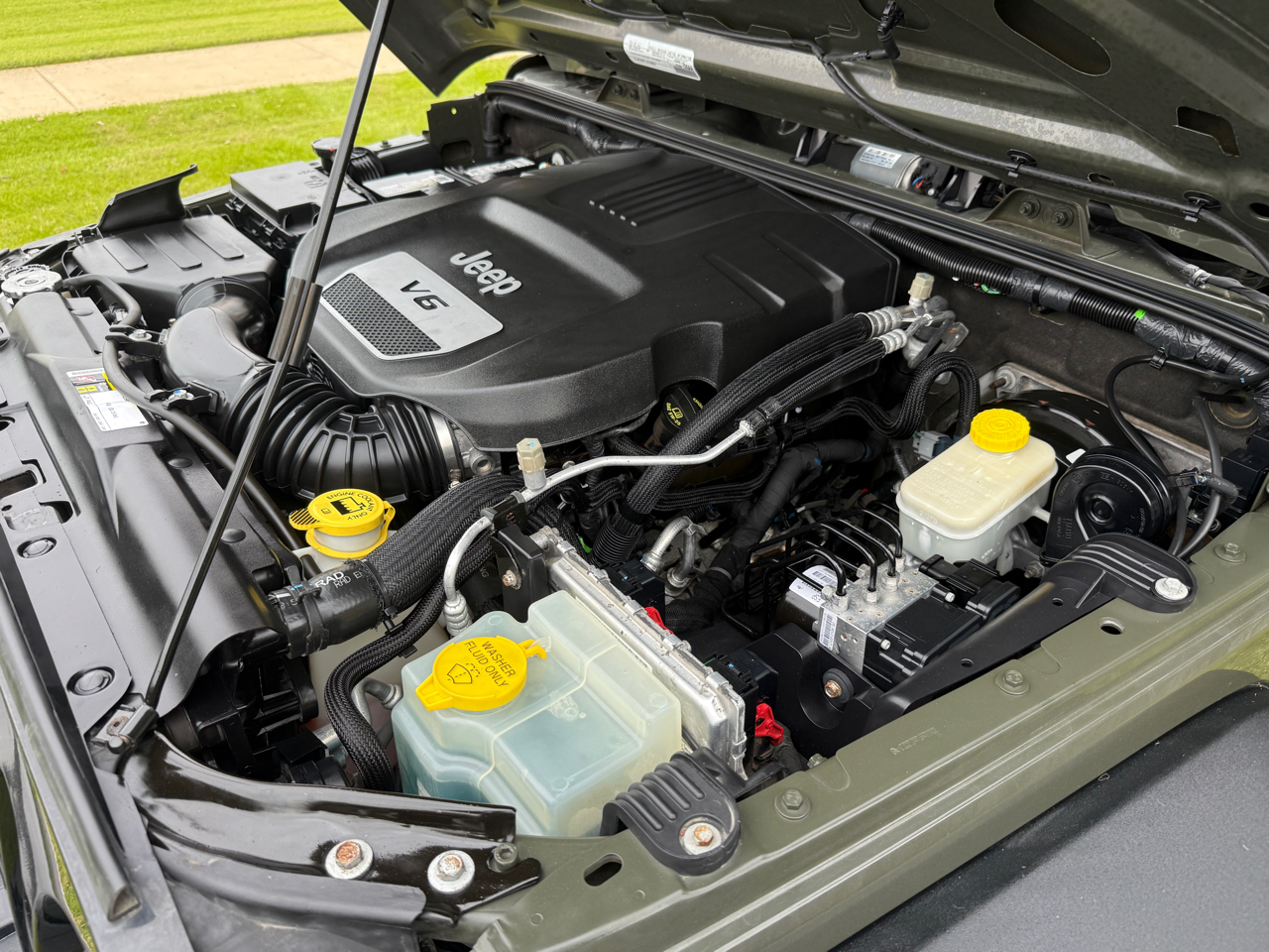 Jeep Wrangler Sport 4WD 2015