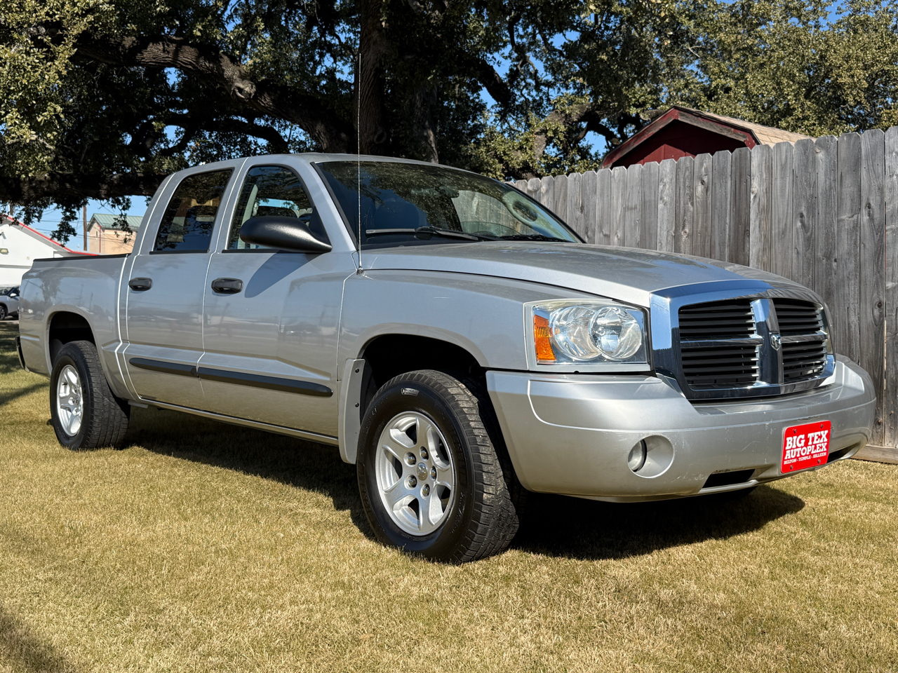 Dodge Dakota SLT Quad Cab 2WD 2006
