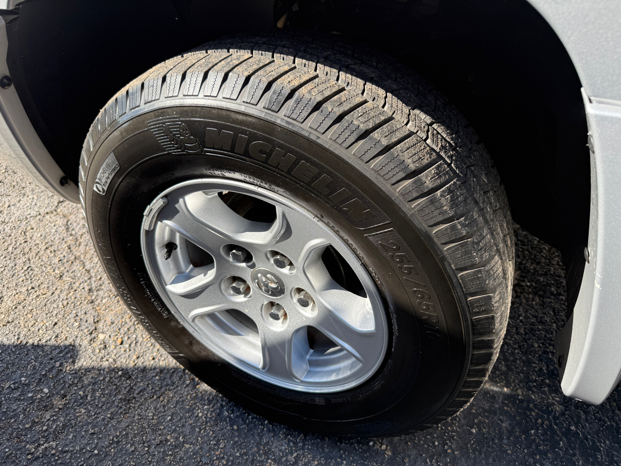 Dodge Dakota SLT Quad Cab 2WD 2006