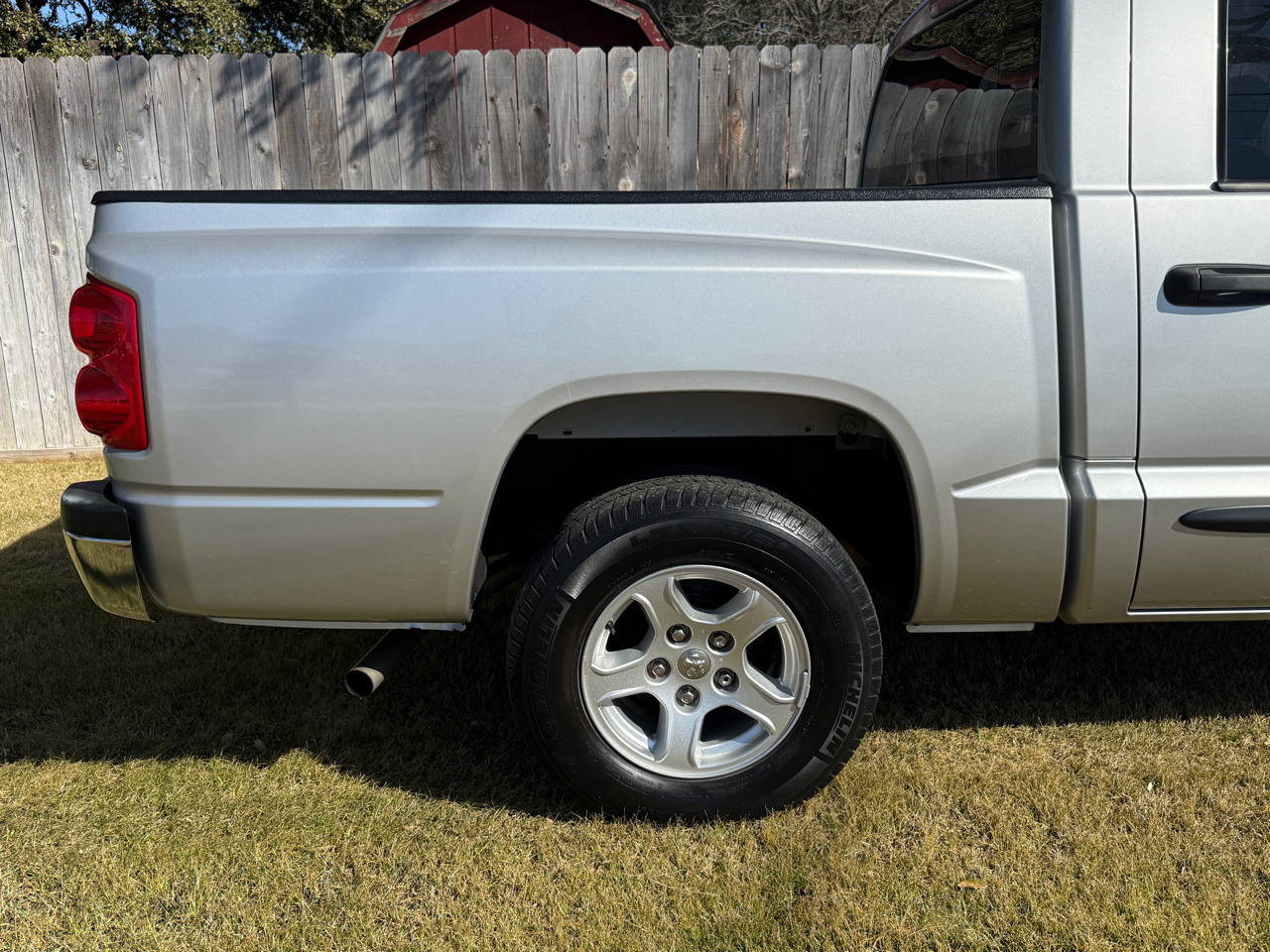 Dodge Dakota SLT Quad Cab 2WD 2006