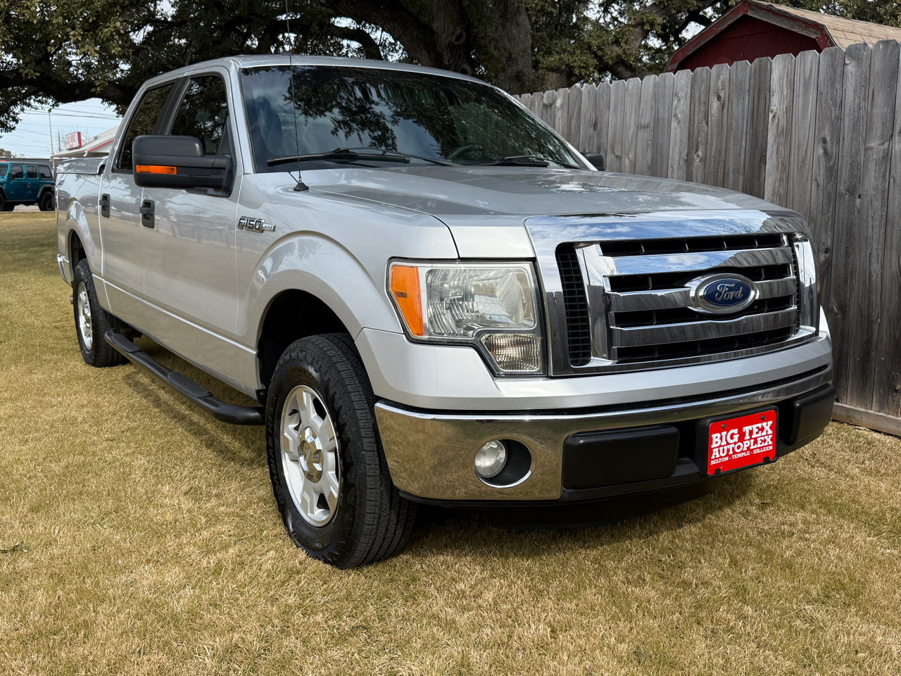 Ford F-150 XLT SuperCrew 5.5-ft. Bed 2WD 2012