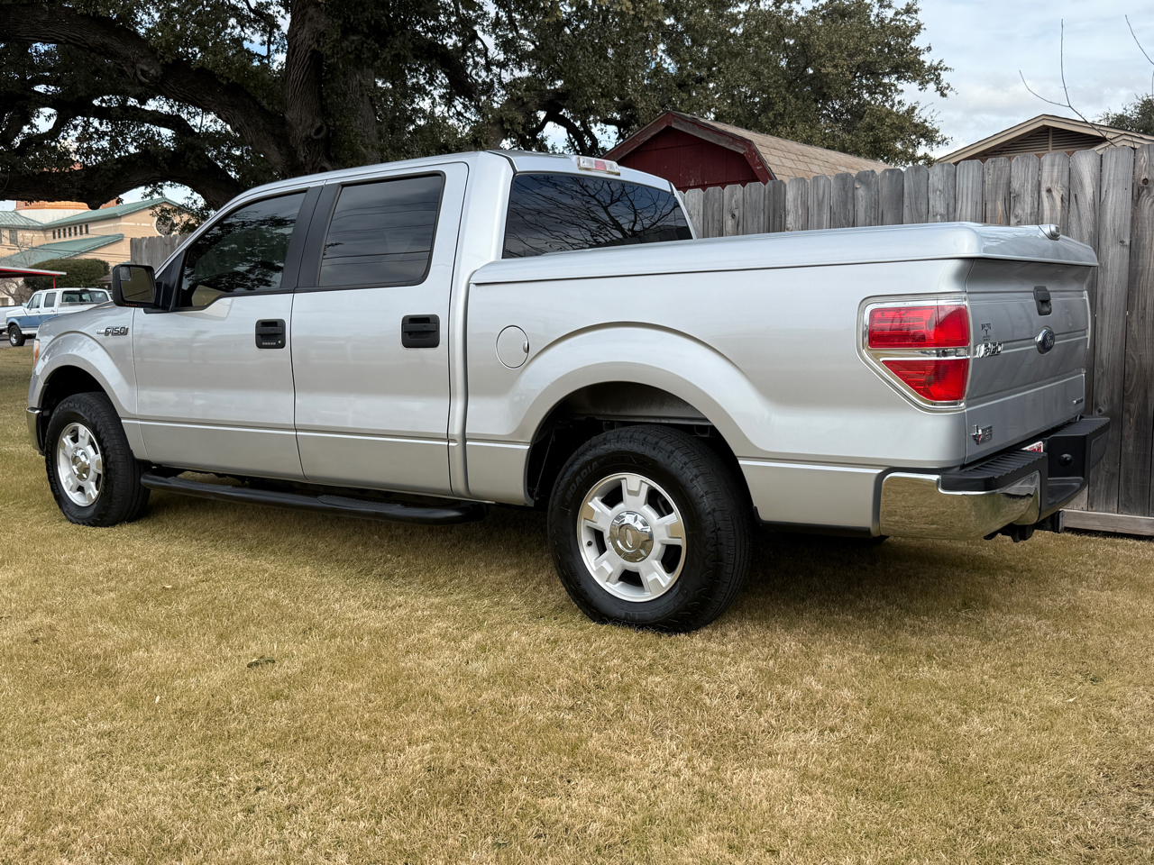 Ford F-150 XLT SuperCrew 5.5-ft. Bed 2WD 2012