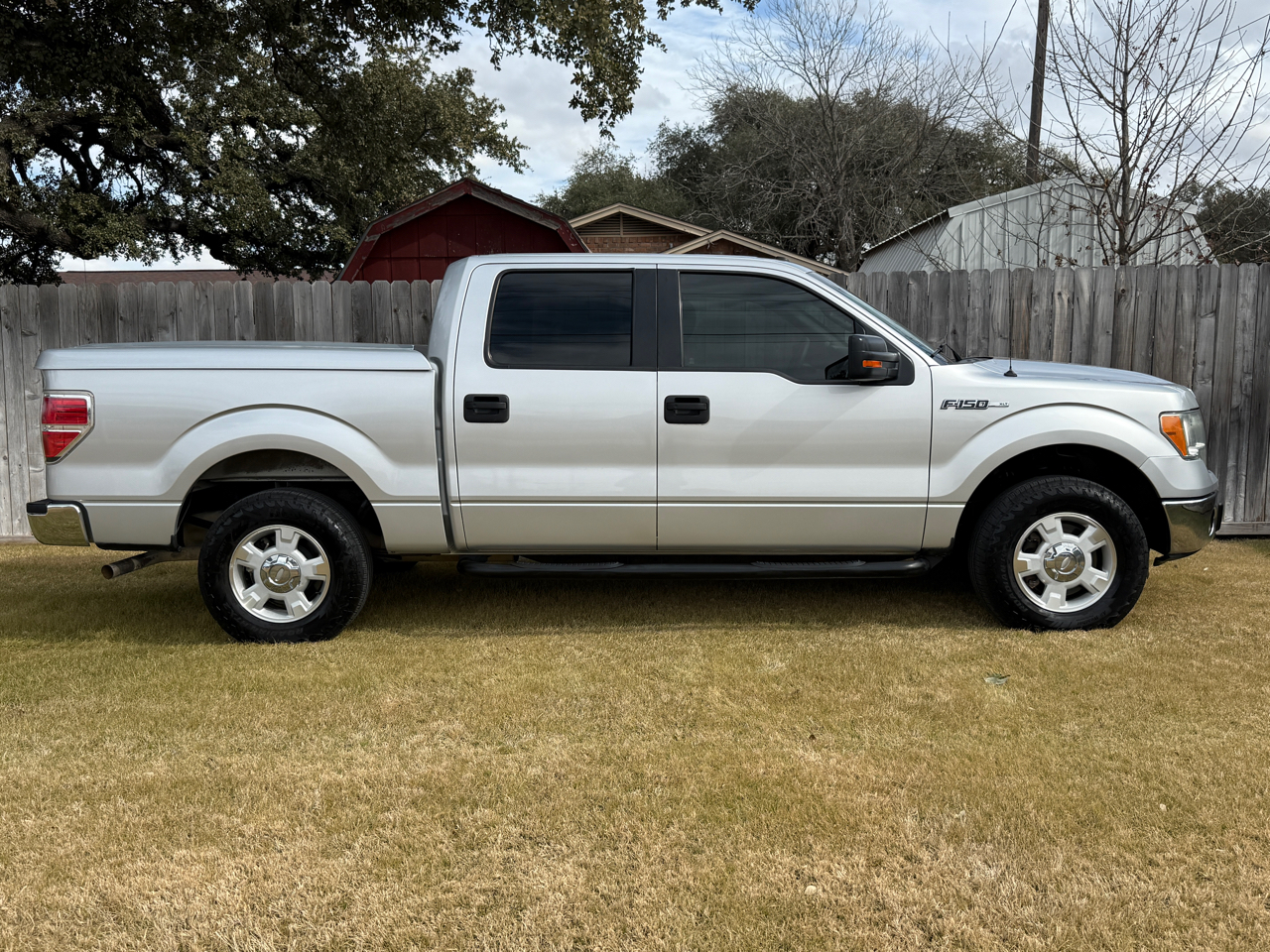 Ford F-150 XLT SuperCrew 5.5-ft. Bed 2WD 2012