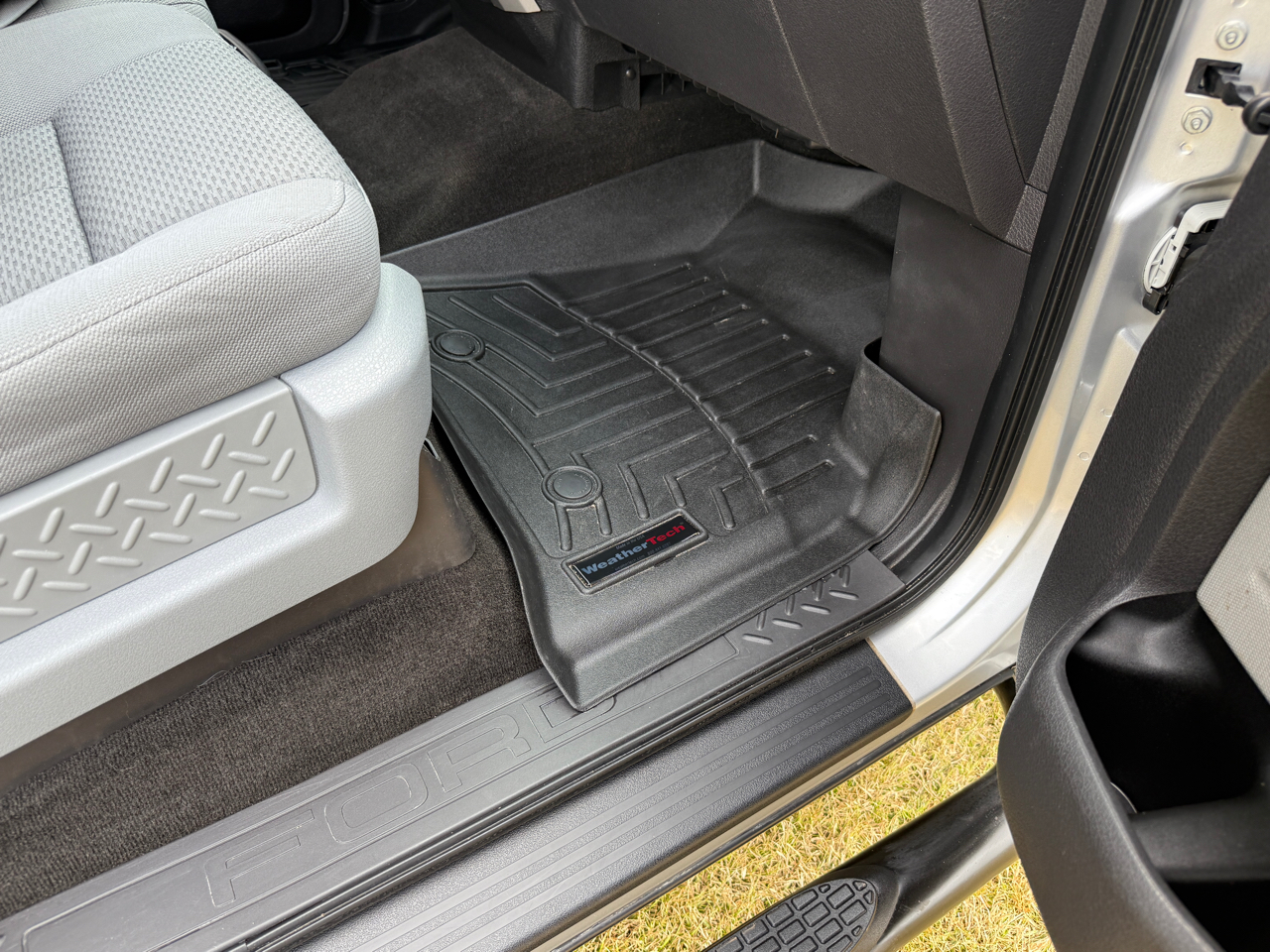 Ford F-150 XLT SuperCrew 5.5-ft. Bed 2WD 2012