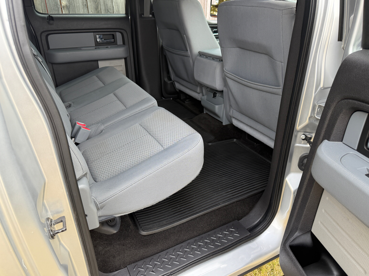 Ford F-150 XLT SuperCrew 5.5-ft. Bed 2WD 2012