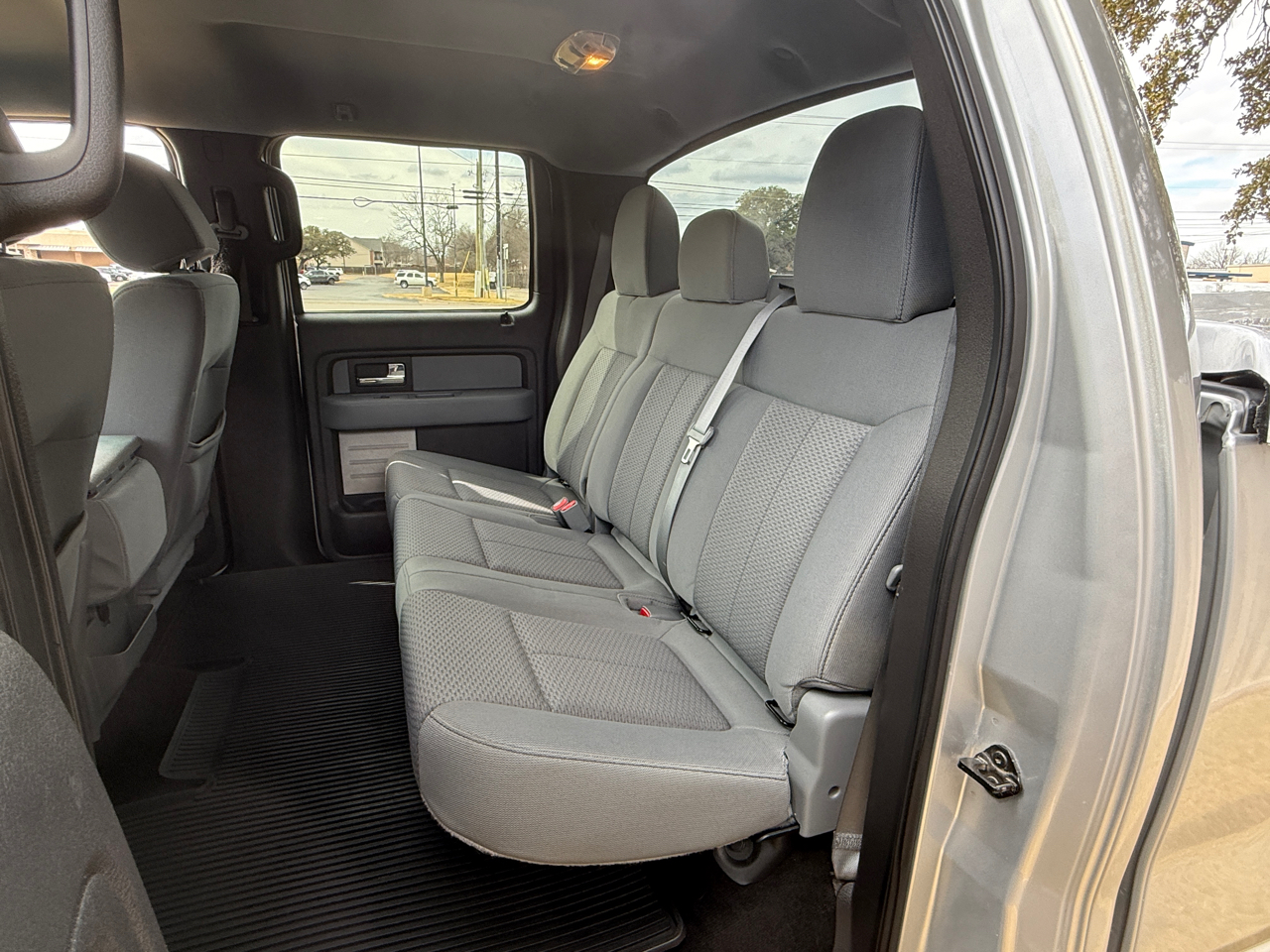 Ford F-150 XLT SuperCrew 5.5-ft. Bed 2WD 2012