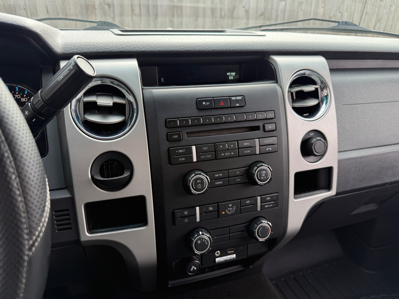 Ford F-150 XLT SuperCrew 5.5-ft. Bed 2WD 2012