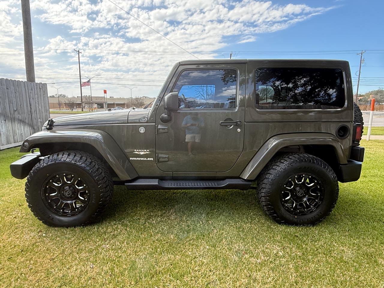 Jeep Wrangler Sahara 4WD 2015