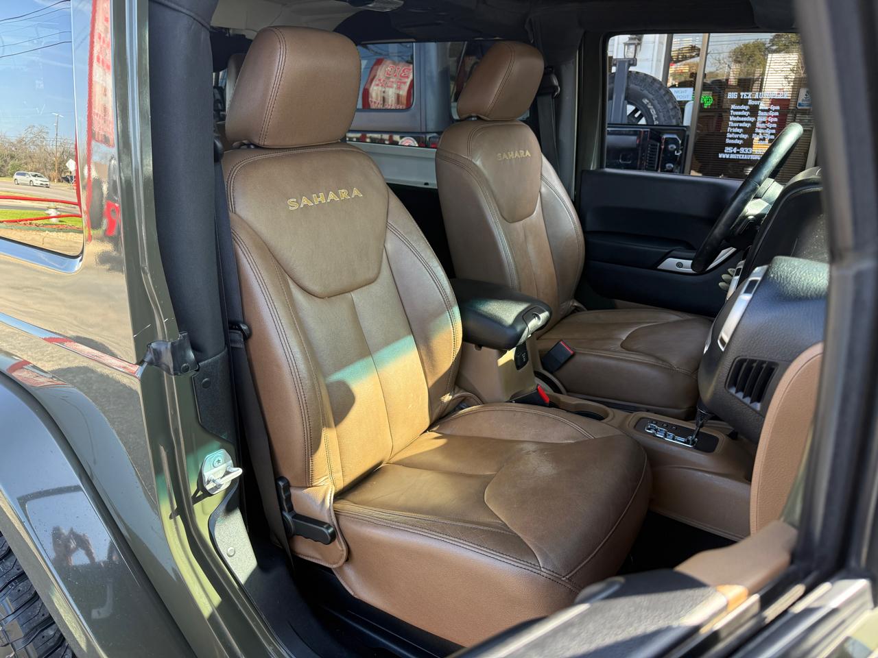 Jeep Wrangler Sahara 4WD 2015