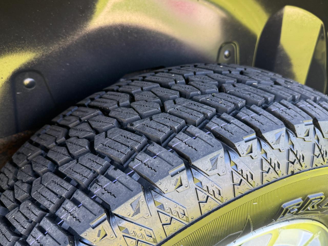 Chevrolet Avalanche LT 2WD 2010