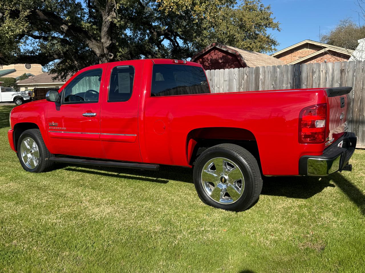 Chevrolet Silverado 1500 LT Ext. Cab 2WD 2011