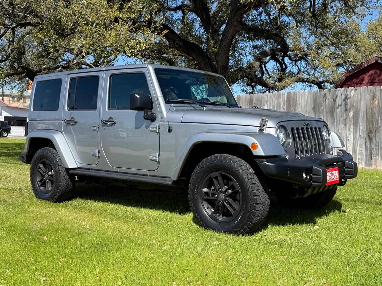 Jeep Wrangler Unlimited Sahara 4WD 2016