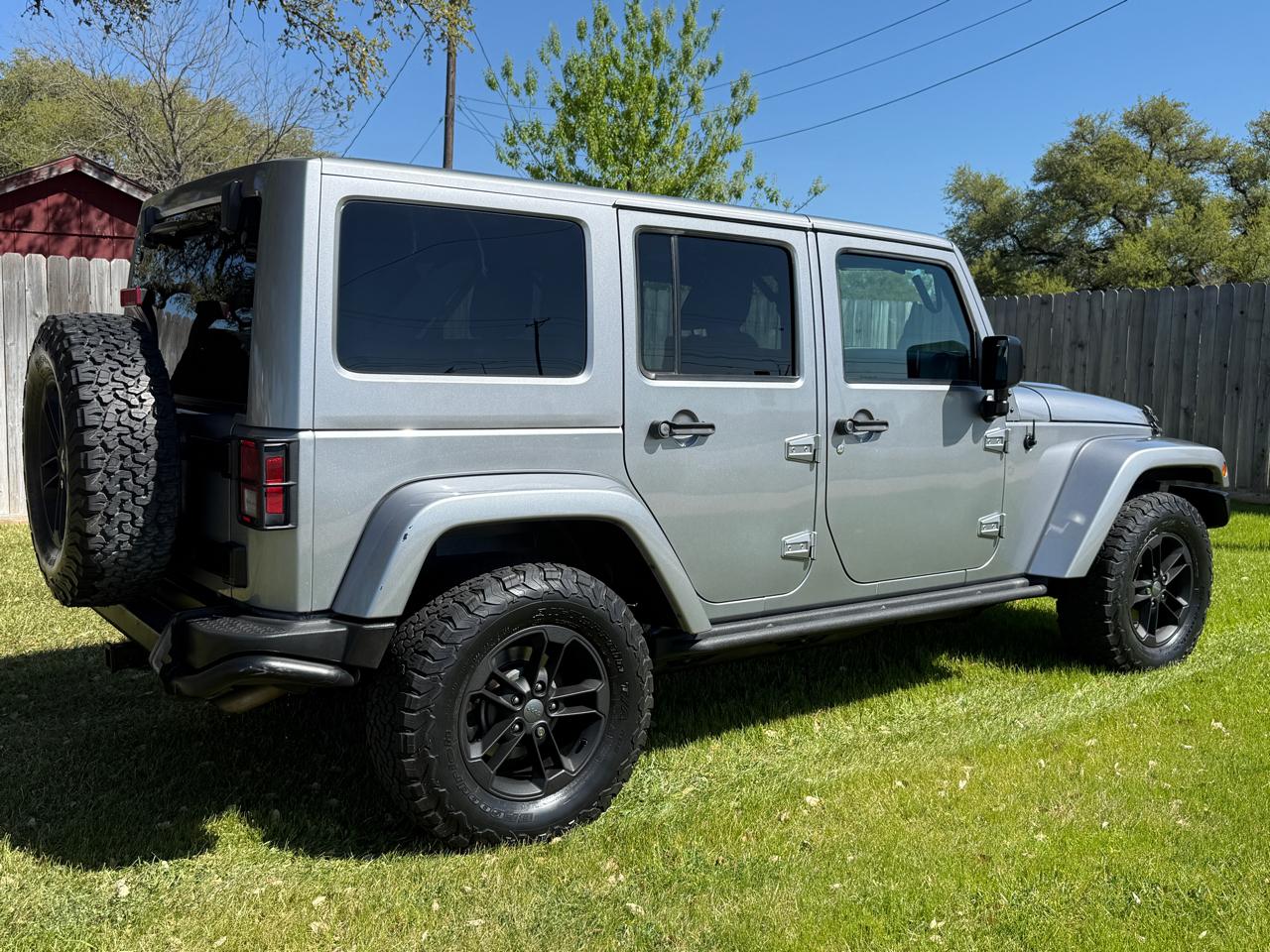 Jeep Wrangler Unlimited Sahara 4WD 2016