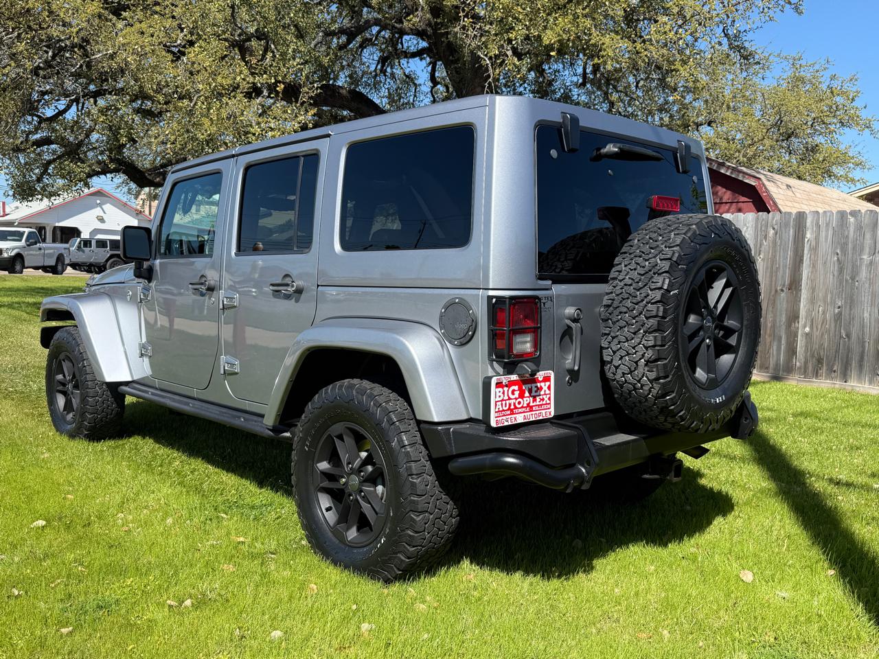 Jeep Wrangler Unlimited Sahara 4WD 2016