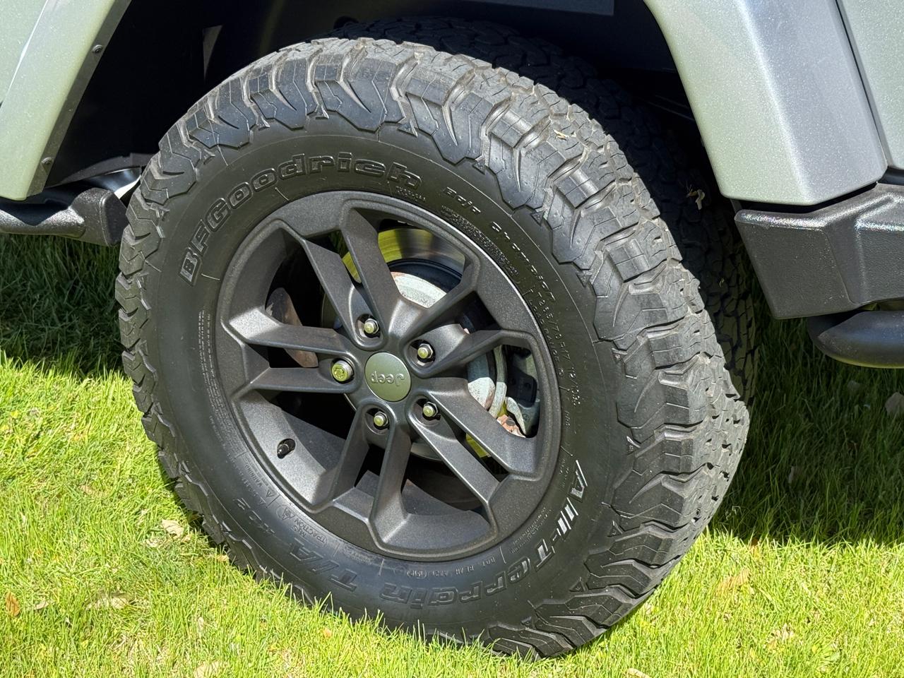 Jeep Wrangler Unlimited Sahara 4WD 2016