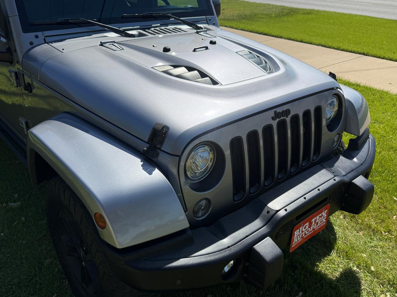 Jeep Wrangler Unlimited Sahara 4WD 2016