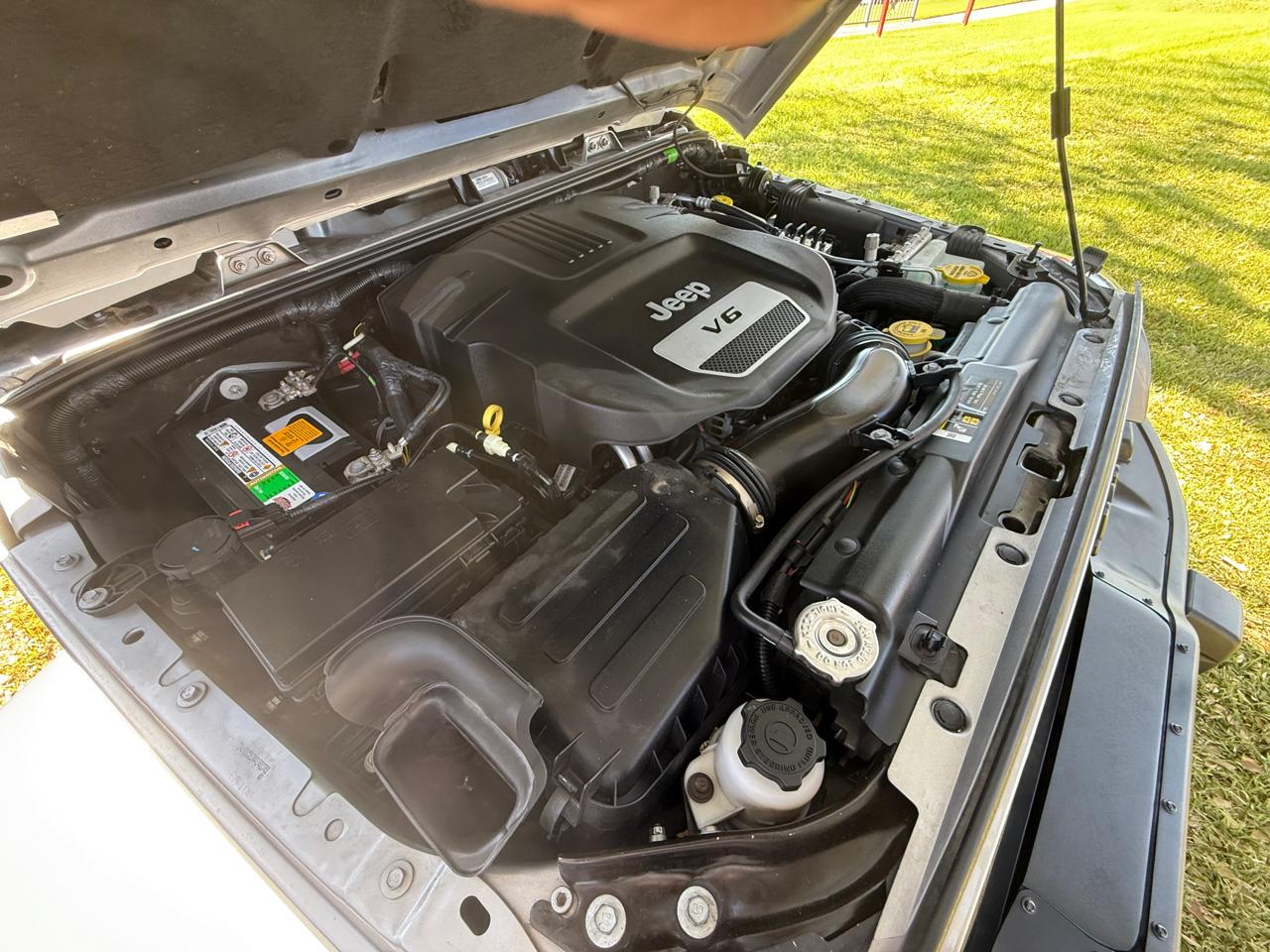 Jeep Wrangler Unlimited Sahara 4WD 2016