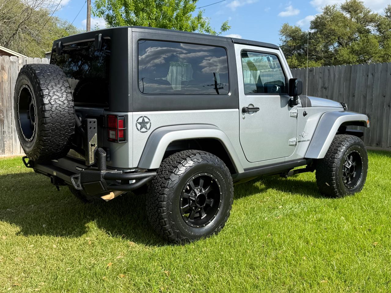 Jeep Wrangler 4WD 2dr Freedom Edition *Ltd Avail* 2014