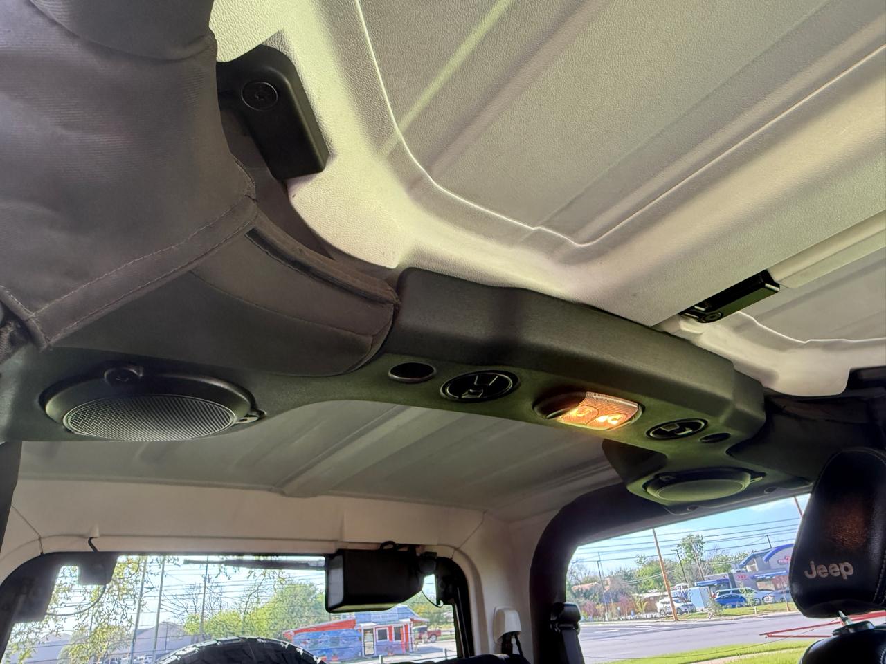 Jeep Wrangler 4WD 2dr Freedom Edition *Ltd Avail* 2014