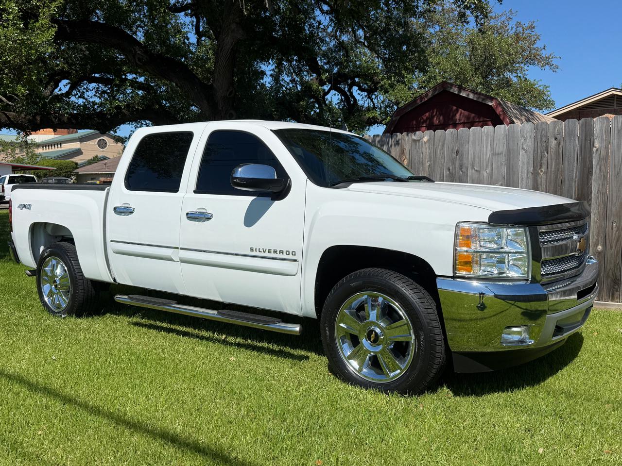 Chevrolet Silverado 1500 LT Crew Cab 4WD 2012