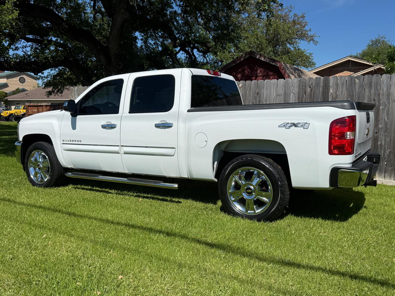 Chevrolet Silverado 1500 LT Crew Cab 4WD 2012
