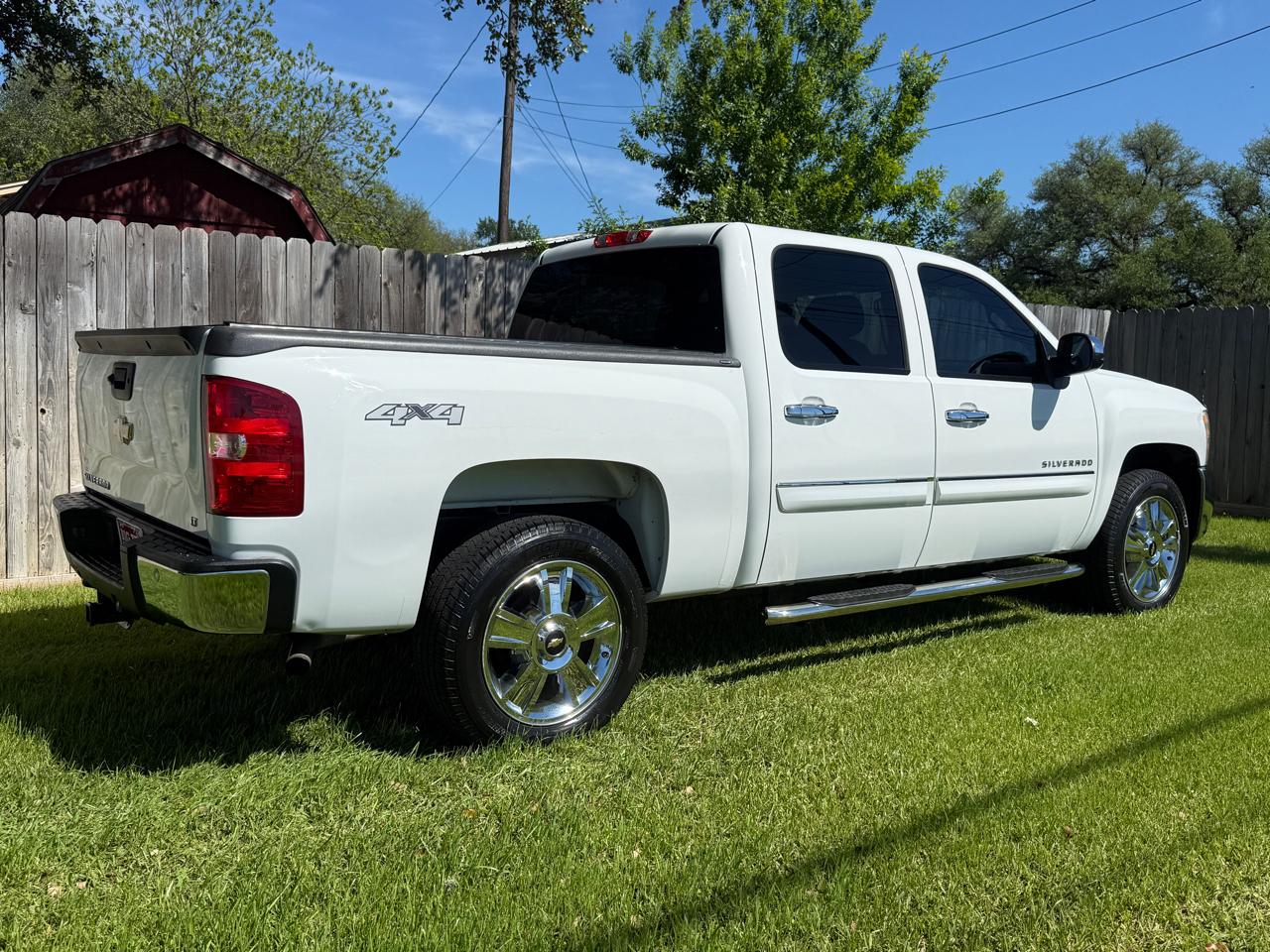Chevrolet Silverado 1500 LT Crew Cab 4WD 2012