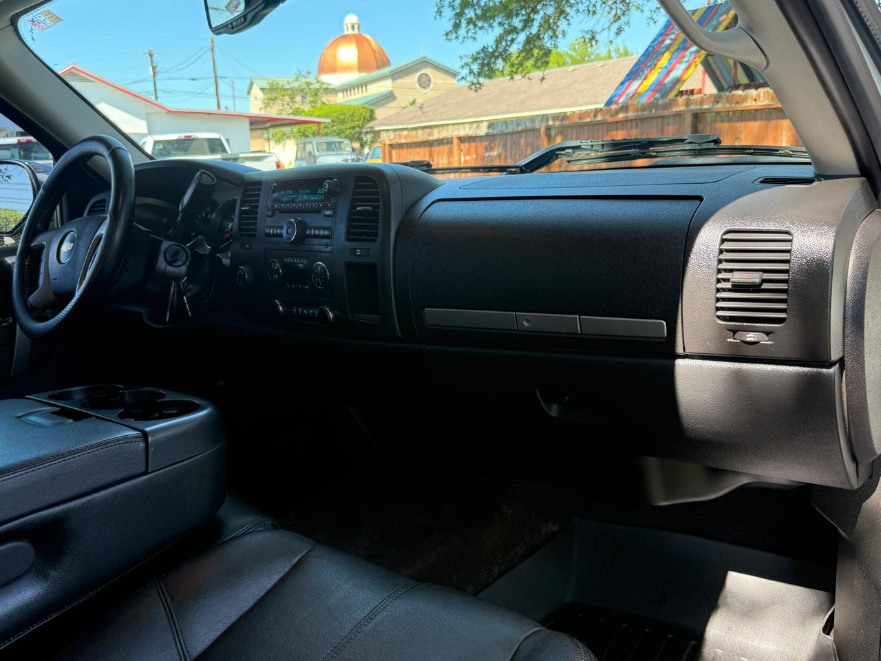 Chevrolet Silverado 1500 LT Crew Cab 4WD 2012