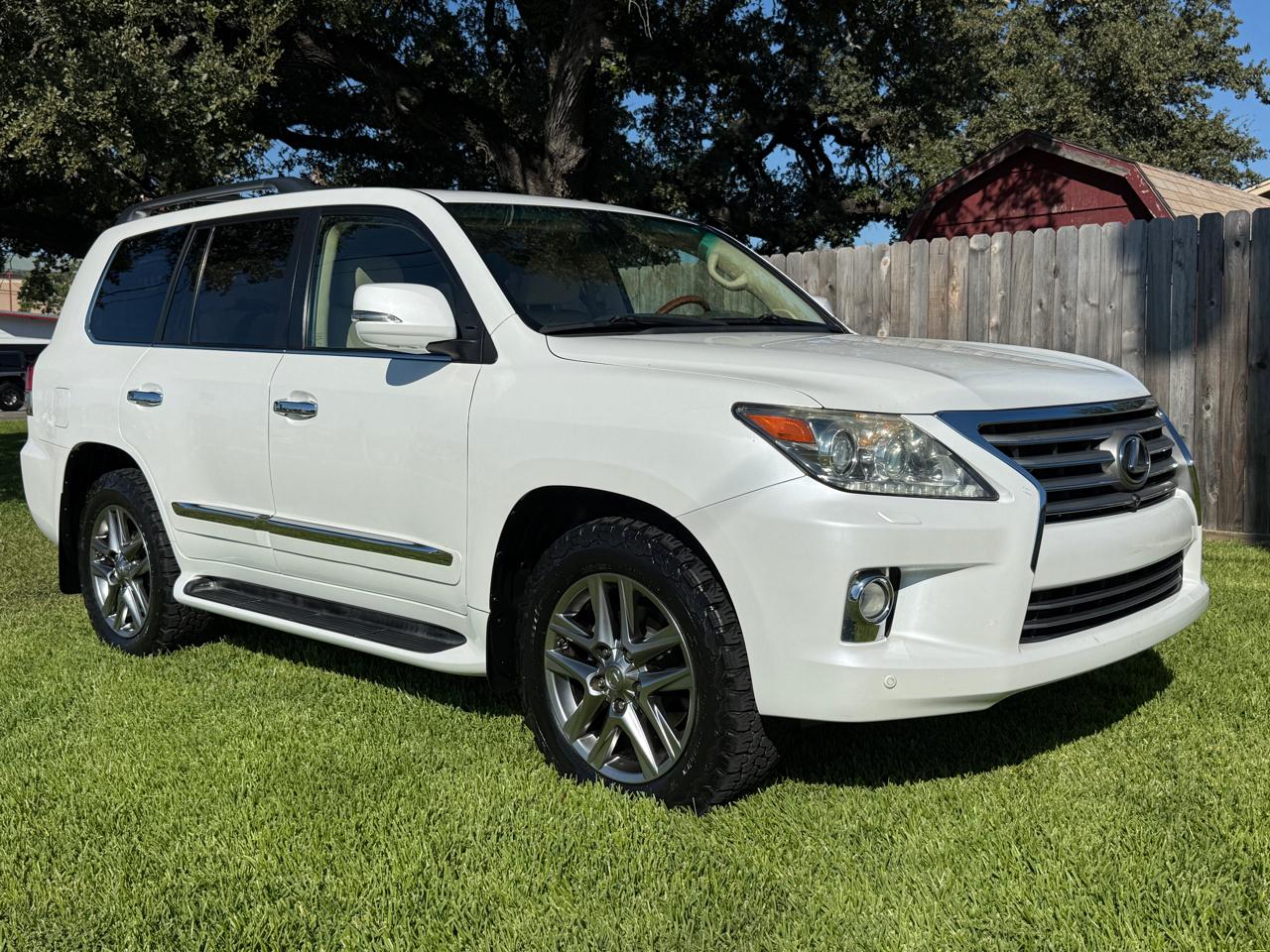 Lexus LX 570 Sport Utility 2013