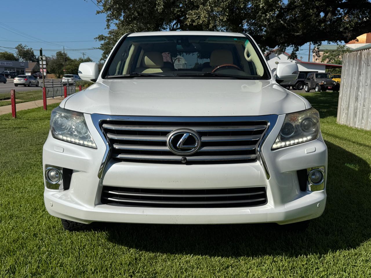Lexus LX 570 Sport Utility 2013