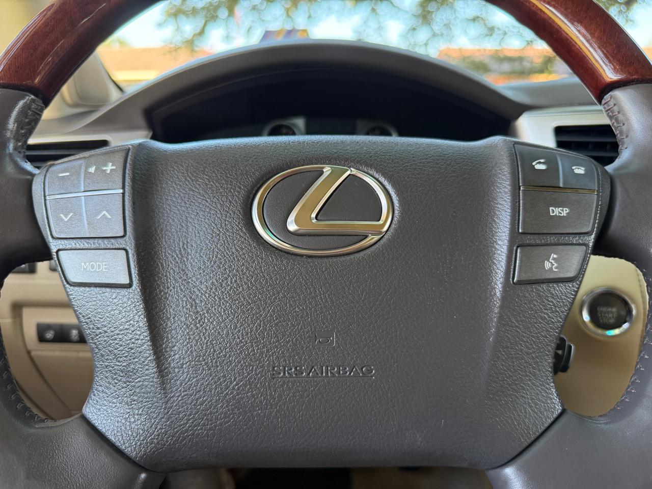 Lexus LX 570 Sport Utility 2013
