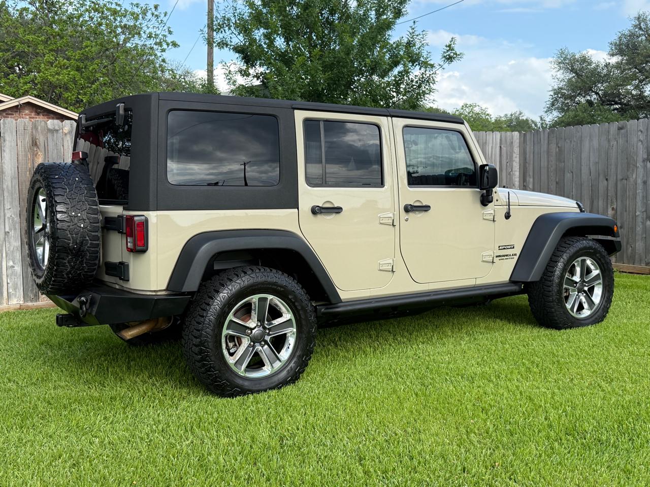 Jeep Wrangler Unlimited Sport 4WD 2017