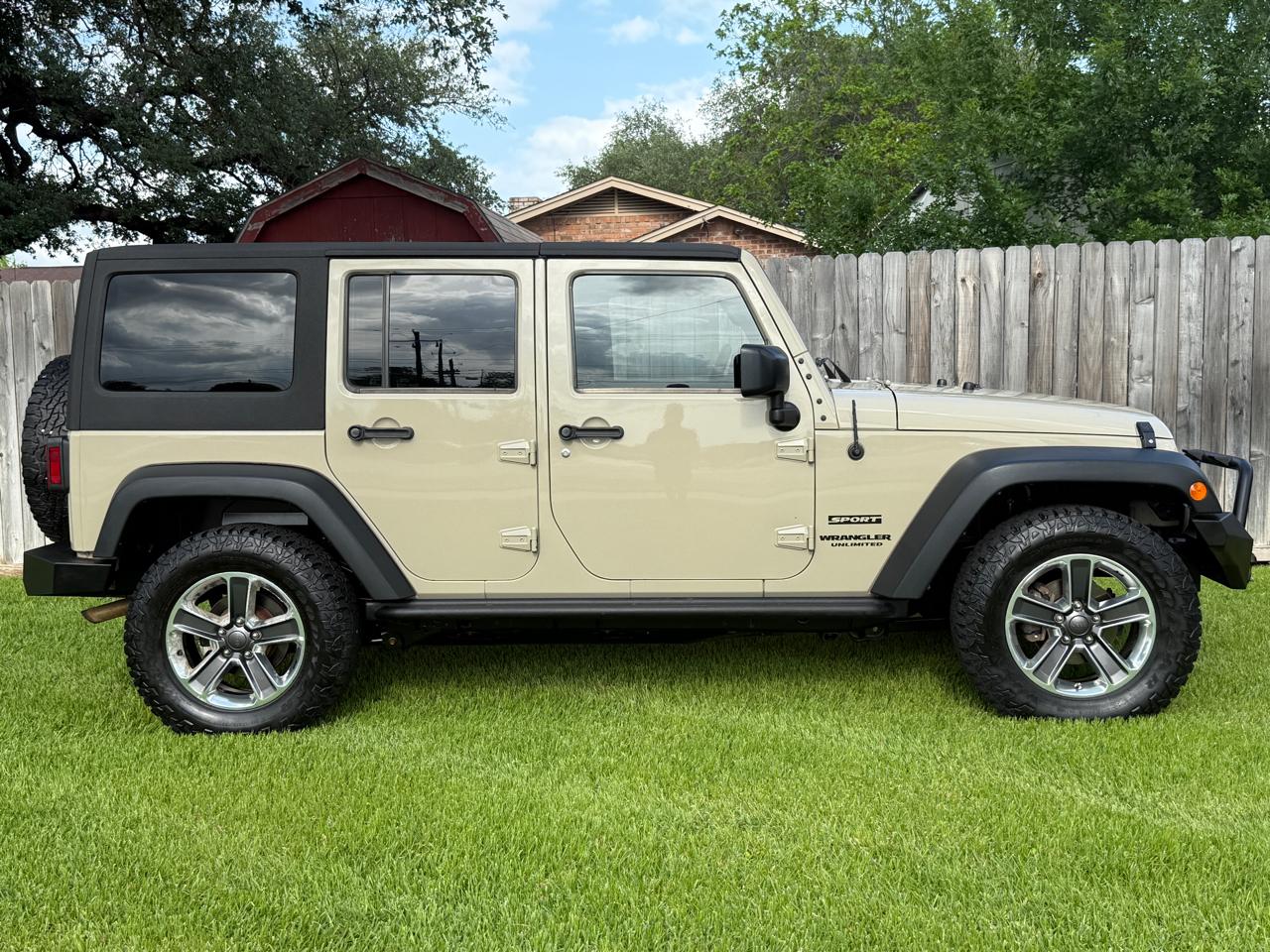 Jeep Wrangler Unlimited Sport 4WD 2017