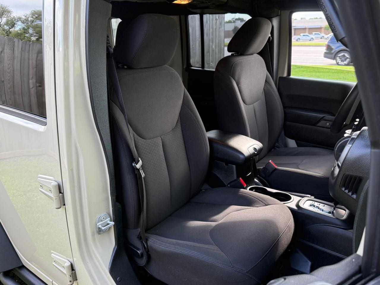 Jeep Wrangler Unlimited Sport 4WD 2017