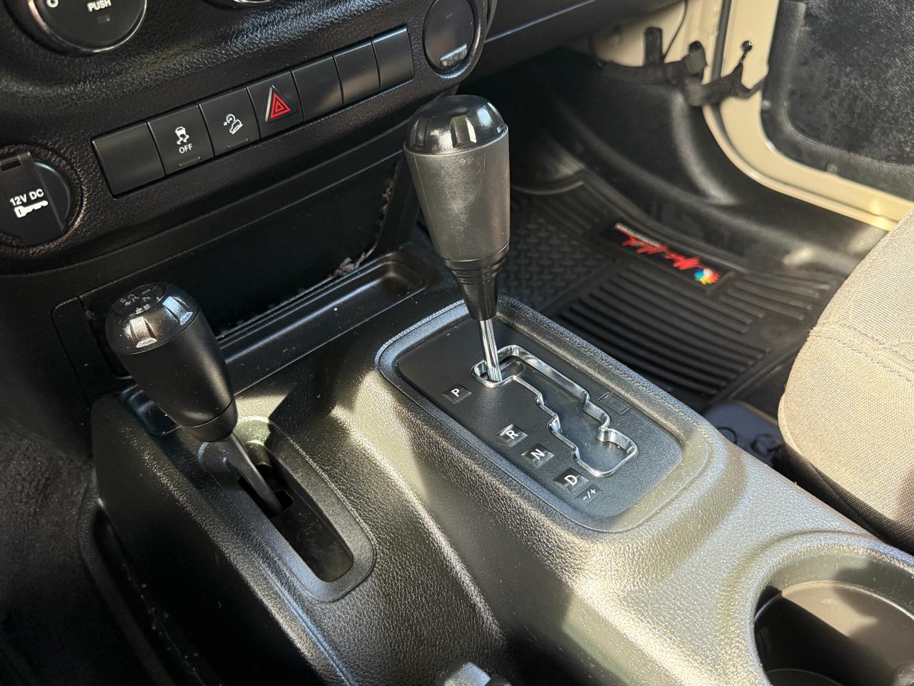 Jeep Wrangler Unlimited Sport 4WD 2017