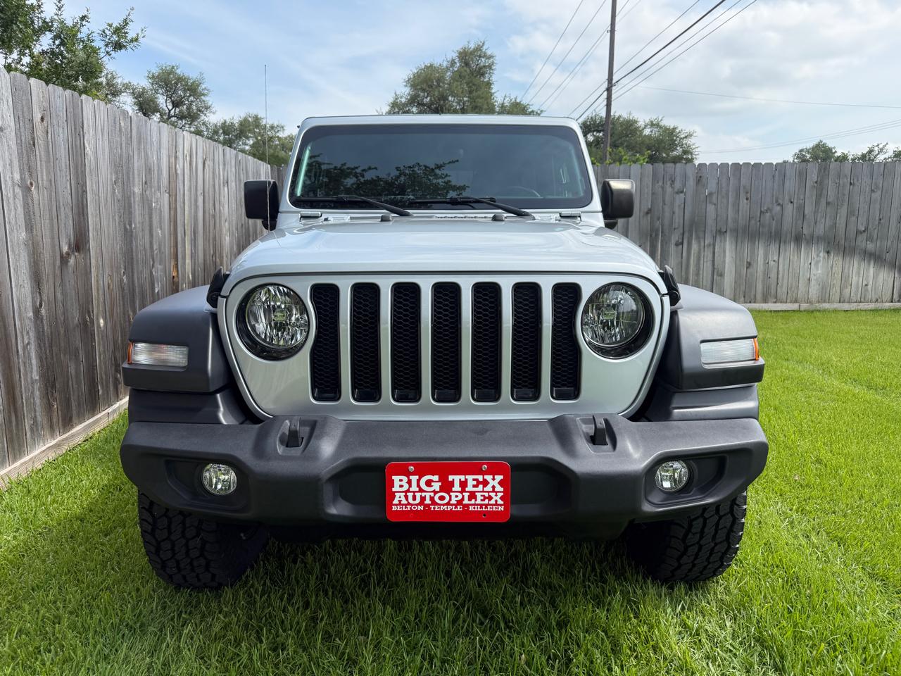Jeep Wrangler Unlimited Sport Altitude 2023