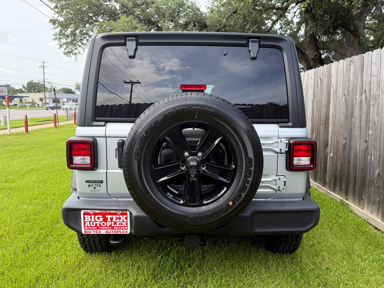 Jeep Wrangler Unlimited Sport Altitude 2023
