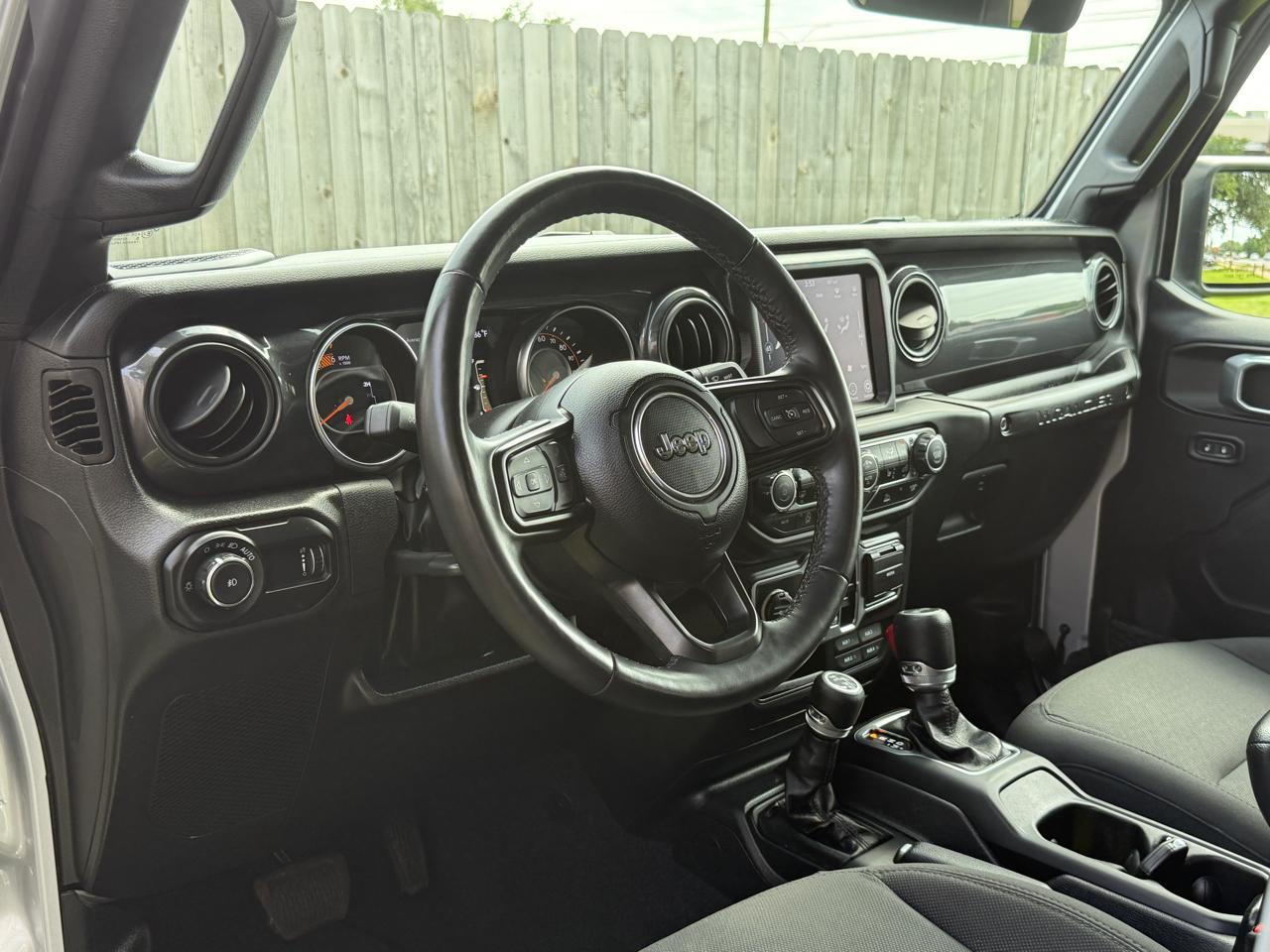 Jeep Wrangler Unlimited Sport Altitude 2023